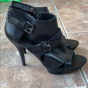 Nine West peep toe platform booties. Size 8